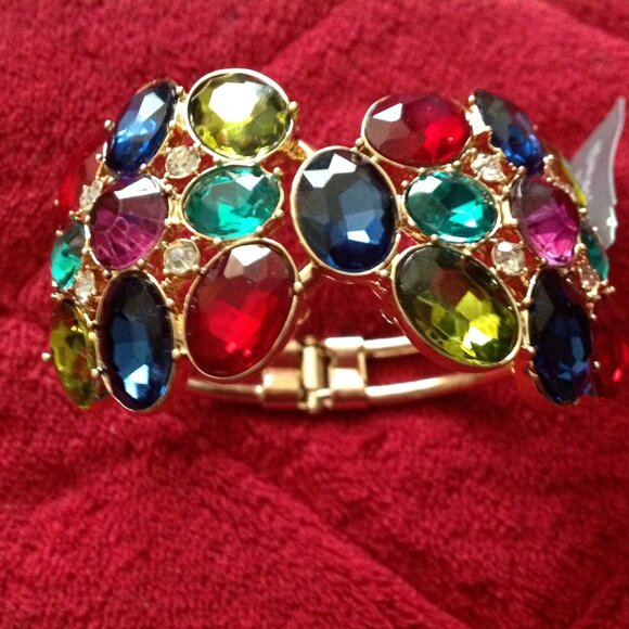 Retro Mutli-Colored Rhinestone Cuff Hinged Bracelet - Picture 1 of 7